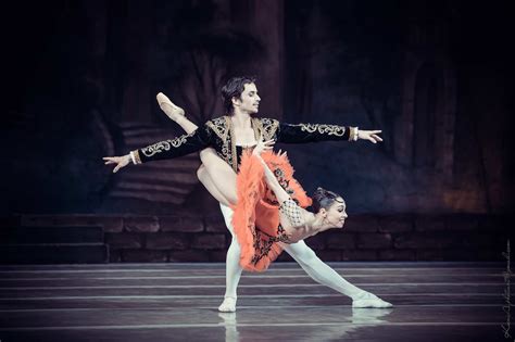 grand kyiv ballet.